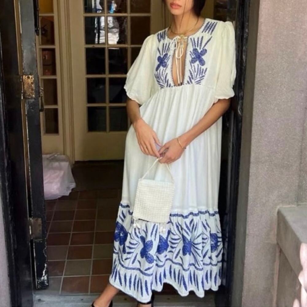 Urban Outfitters White Blue Embroidered BohoMidi Dress Square Neck Puff Sleeve S